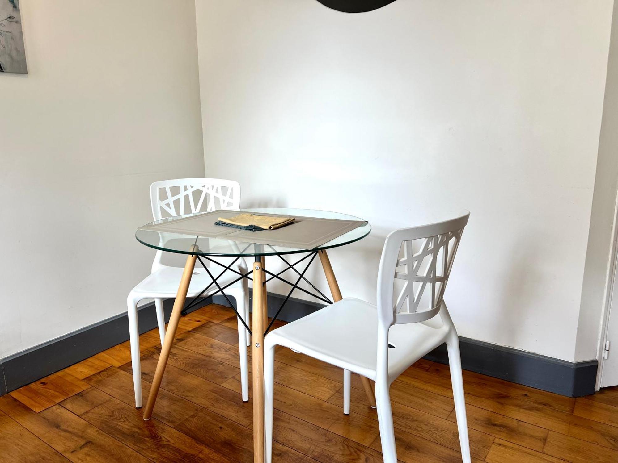 Joli Appartement En Centre Ville Bagnères-de-Bigorre Exteriér fotografie
